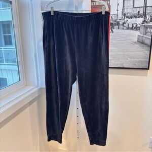 Cobble Lane black Corduroy Pants. Size XL